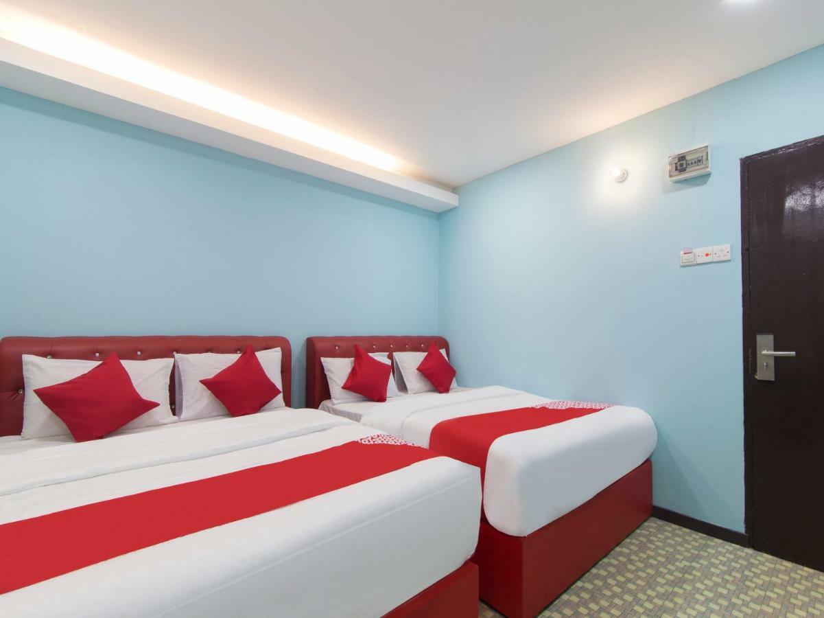 פורט דיקסון Oyo 1136 Pd Star Hotel מראה חיצוני תמונה