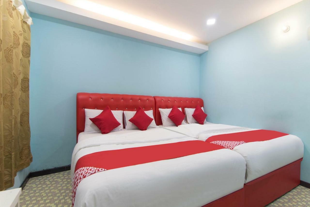 פורט דיקסון Oyo 1136 Pd Star Hotel מראה חיצוני תמונה