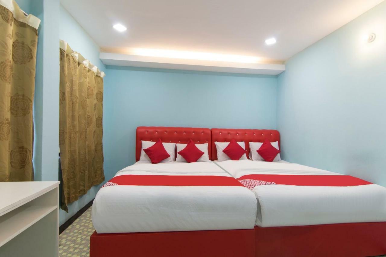 פורט דיקסון Oyo 1136 Pd Star Hotel מראה חיצוני תמונה