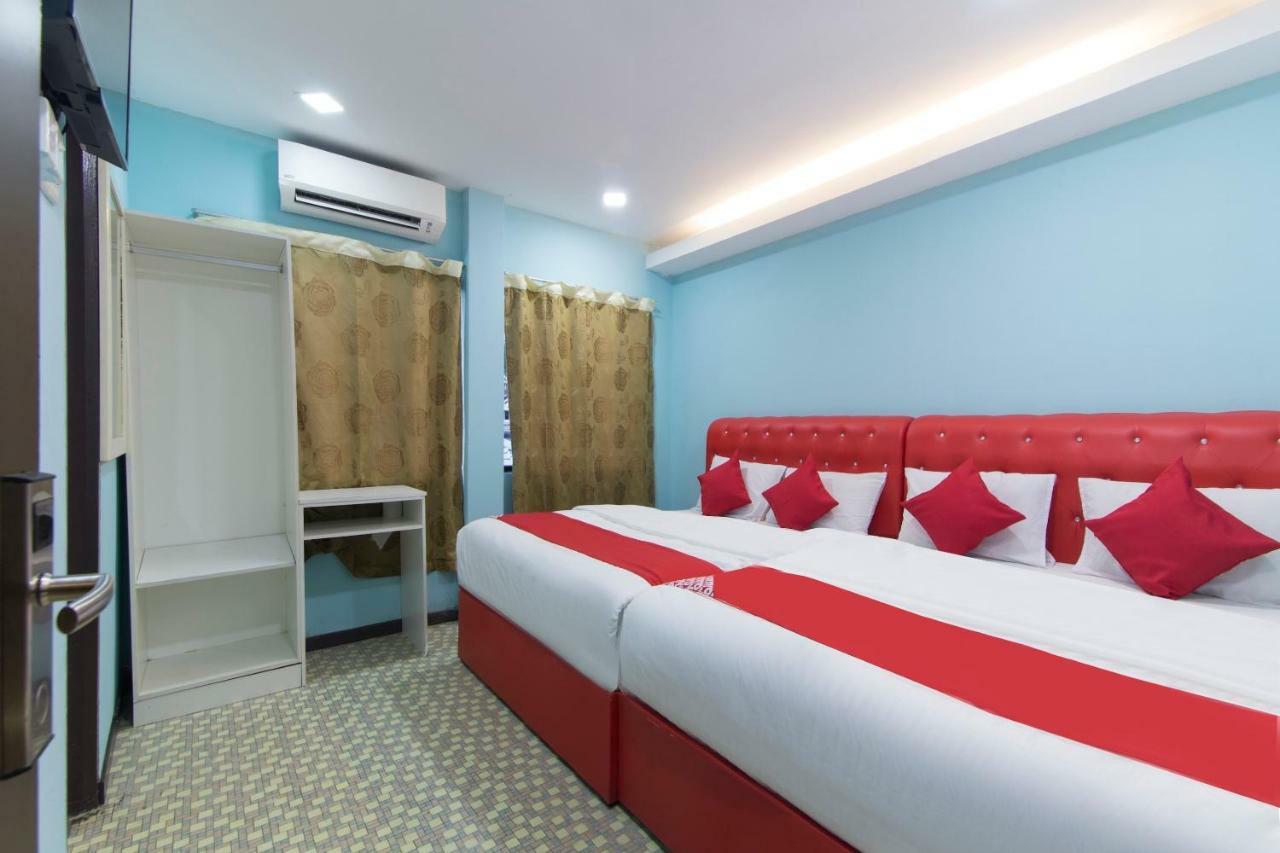 פורט דיקסון Oyo 1136 Pd Star Hotel מראה חיצוני תמונה