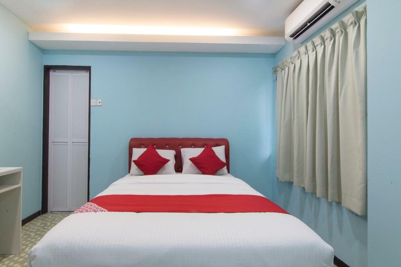 פורט דיקסון Oyo 1136 Pd Star Hotel מראה חיצוני תמונה